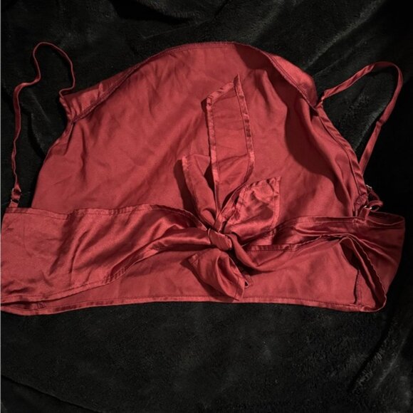 SHEIN Burgundy Top - Picture 2 of 3